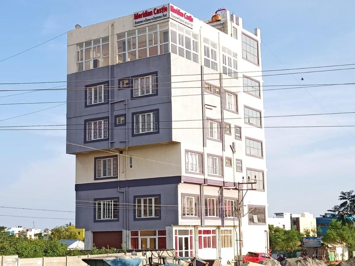 Meridian Castle Hotel Puducherry Zewnętrze zdjęcie